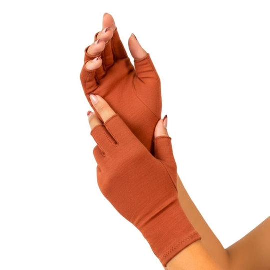 Bamboo Gloves - Red banner